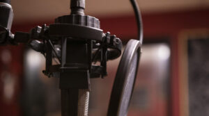 13 great podcasts for beginners to learn French